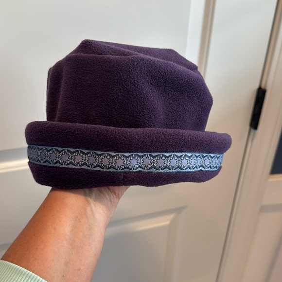 Columbia Hat Fleece Purple - Picture 1 of 5